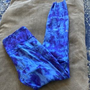 Lululemon fast and free Tie Dye sz 8 like new